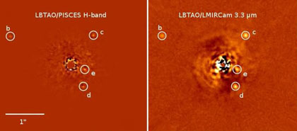 Immagini del sistema HR 8799 con il suo sistema di pianeti  bcde indicati con i cerchi bianchi, nella bande 1,65 e 3,3 micron. Crediti: LBT. Andrew J. Skemer et al., First Light LBT AO Images of HR 8799 bcde at 1.65 and 3.3 Microns: New Discrepancies between Young Planets and Old Brown Dwarfs, arXiv:1203.2615 [astro-ph.EP] (or arXiv:1203.2615v2 [astro-ph.EP] for this version). 